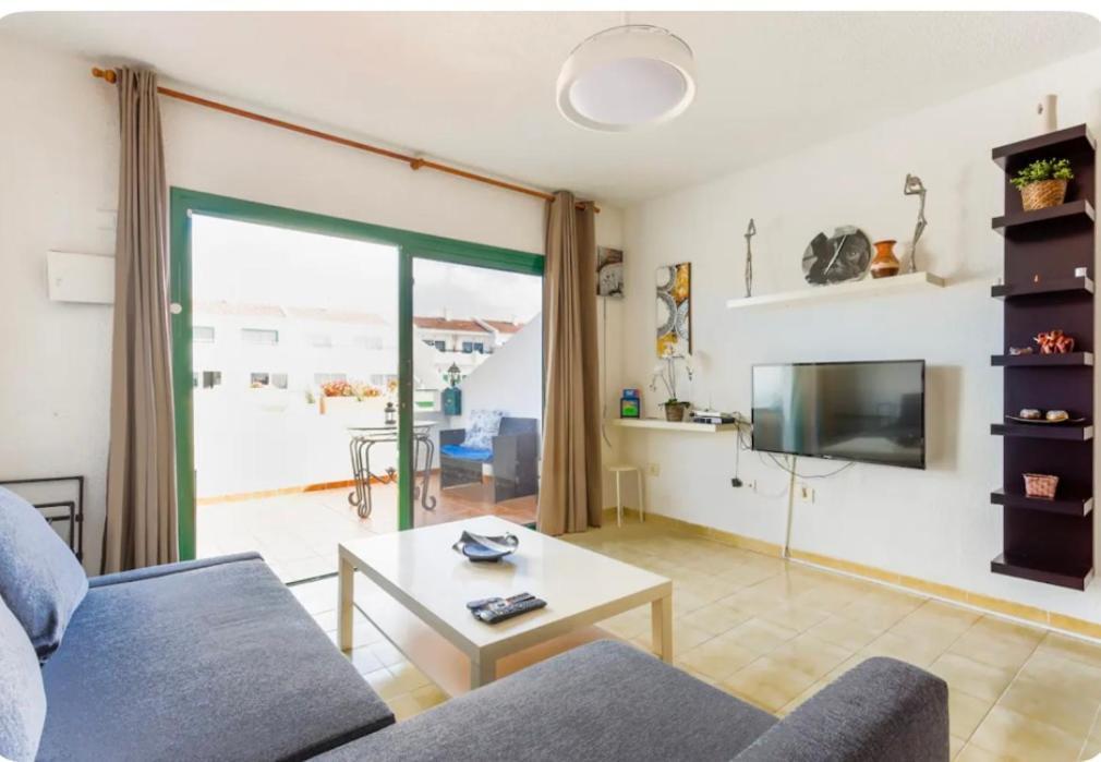 Apartment Parque Don Jose, Costa Del Silencio, Tenerife *