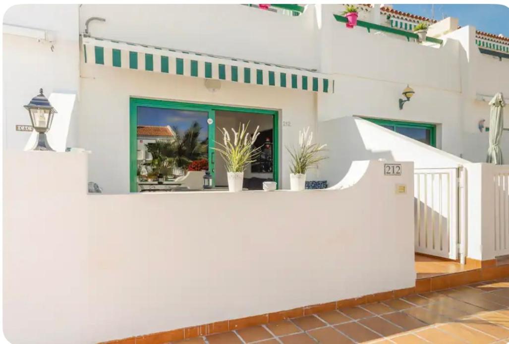 Parque Don Jose, Costa Del Silencio, Tenerife Apartment